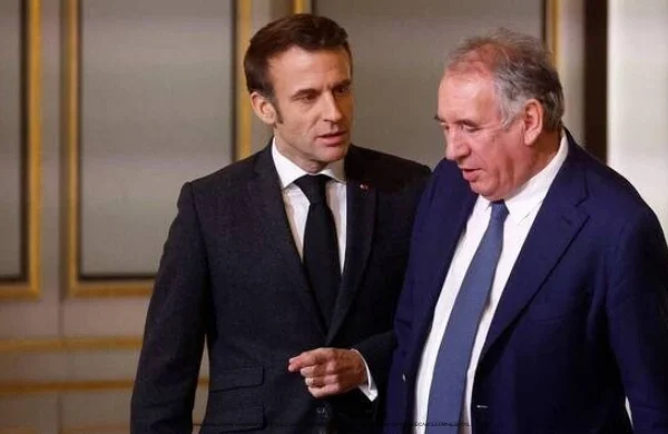 Macron et Bayrou : un duo exécutif frappé par un record d’impopularité en France