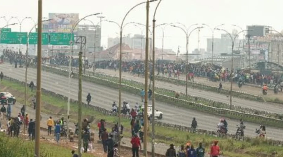 Kenya Transport Strike Suspended Amid Growing Anger Over Rising Fuel Costs