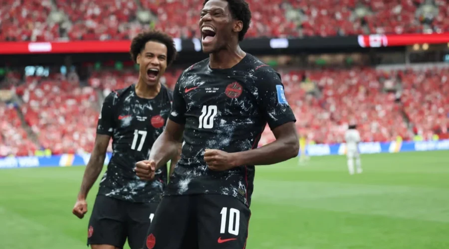 La prestation de Jonathan David offre une victoire historique du Canada au Mondial