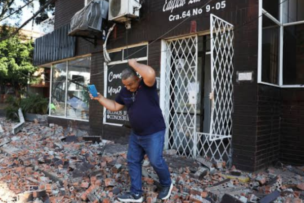 Un puissant séisme en Colombie fait plus de 100 morts et détruit des bâtiments